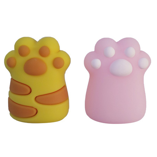 Sacapuntas con cuchilla afilada que da punta uniforme a lápices y lápices de colores. Diseño práctico con depósito de viruta.